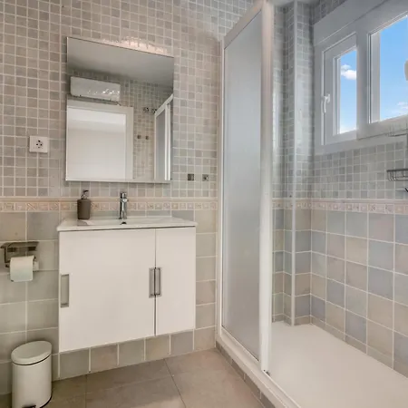 Casa Isabel בית נופש אל ורגר